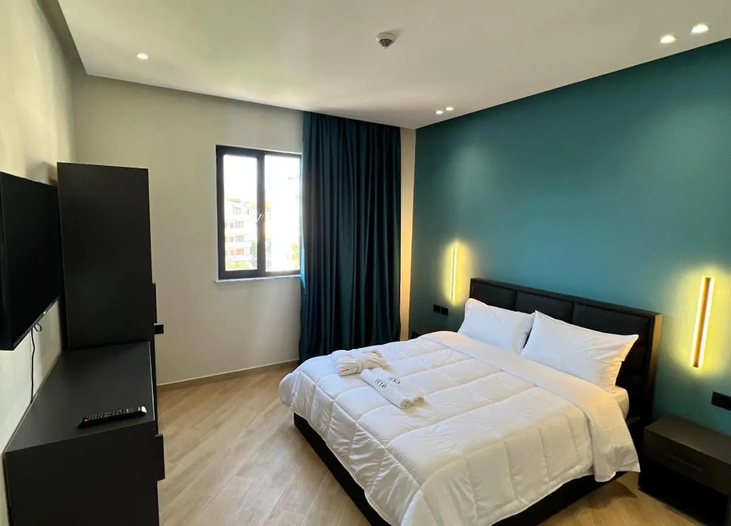 Hotel Tuyo Tirana