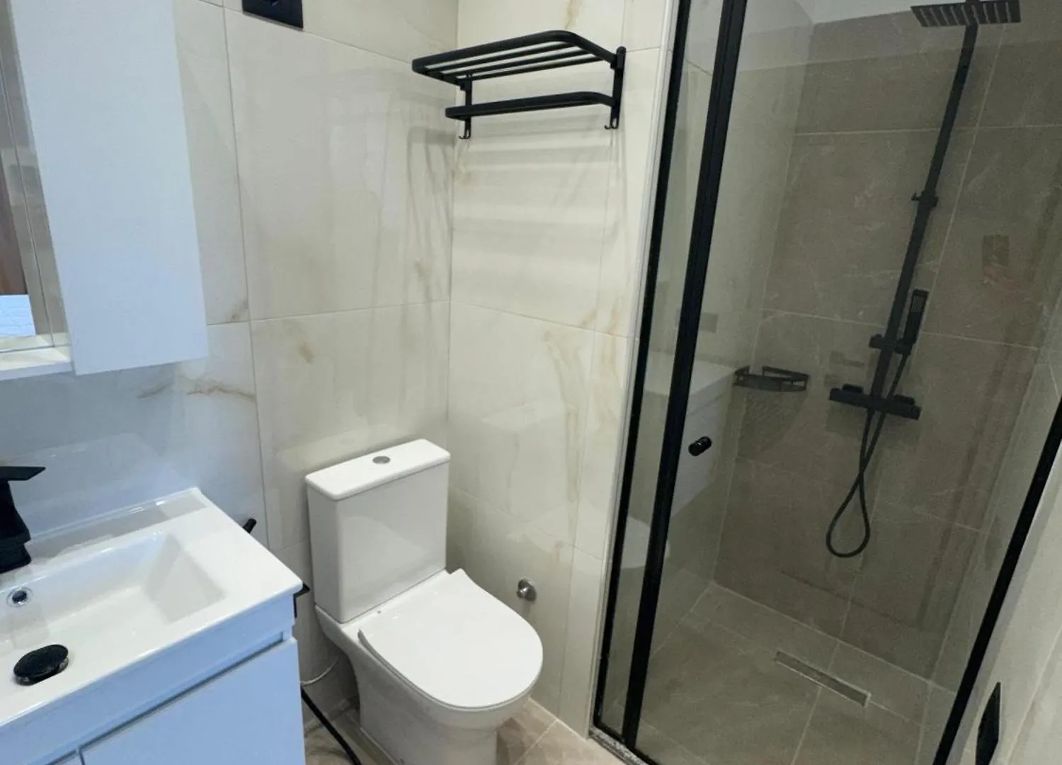 Hotel Tuyo Tirana