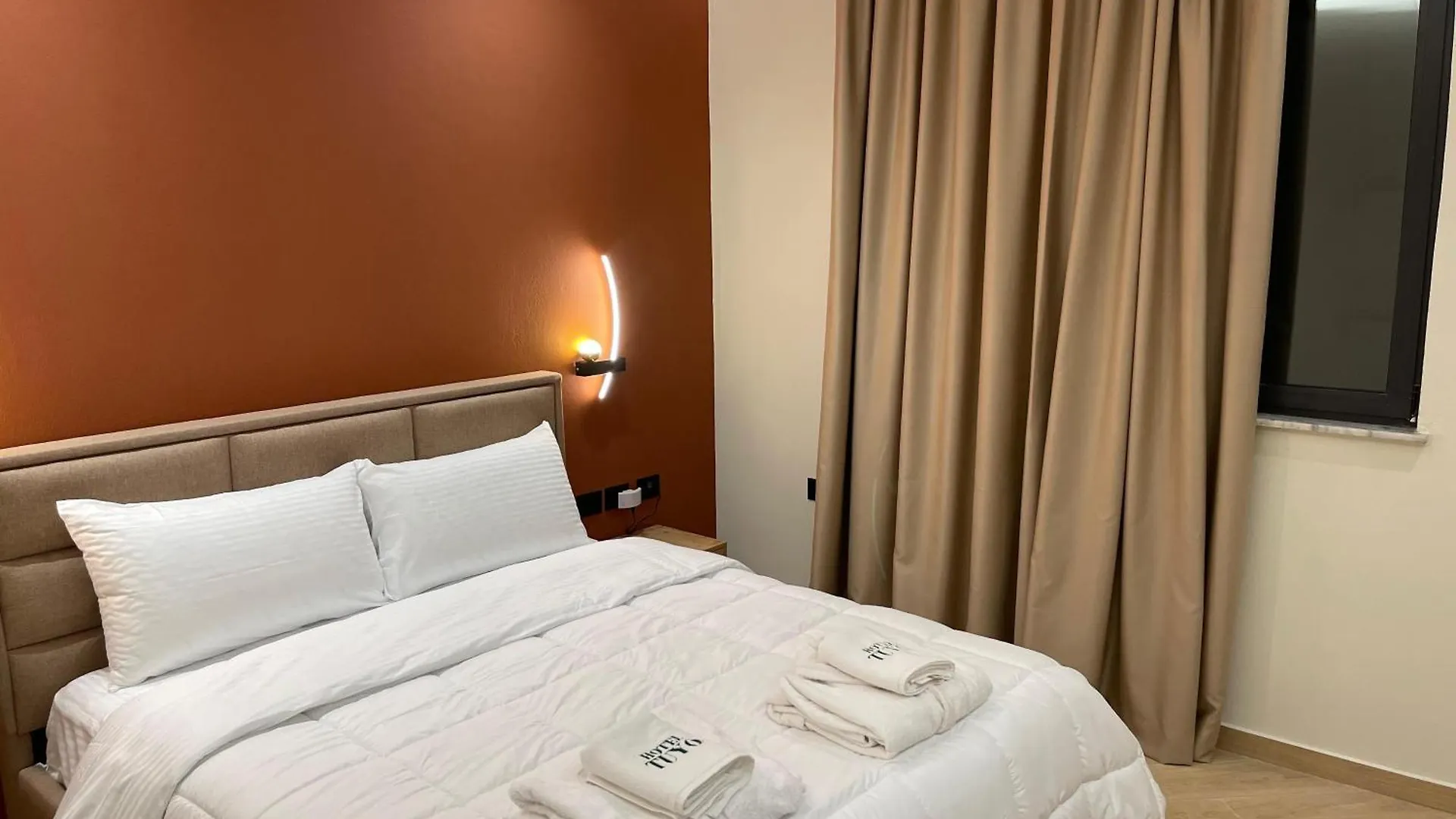 Hotel Tuyo Tirana 3*,  Albania